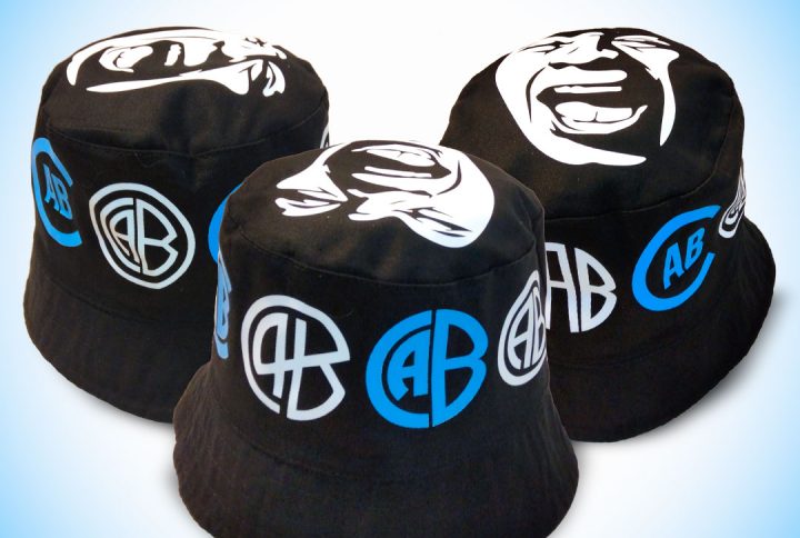 Pilusos Mona + Escudos